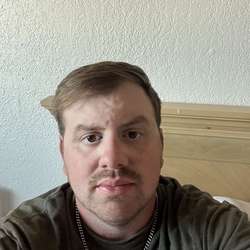 Dman6900's Chat & Dating Profile